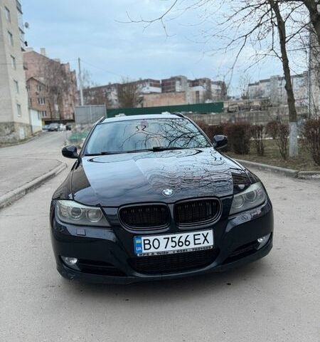 Черный БМВ 3 Серия, объемом двигателя 2.99 л и пробегом 310 тыс. км за 14000 $, фото 1 на Automoto.ua