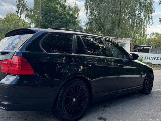 Чорний БМВ 3 Серія, об'ємом двигуна 2 л та пробігом 300 тис. км за 8250 $, фото 1 на Automoto.ua