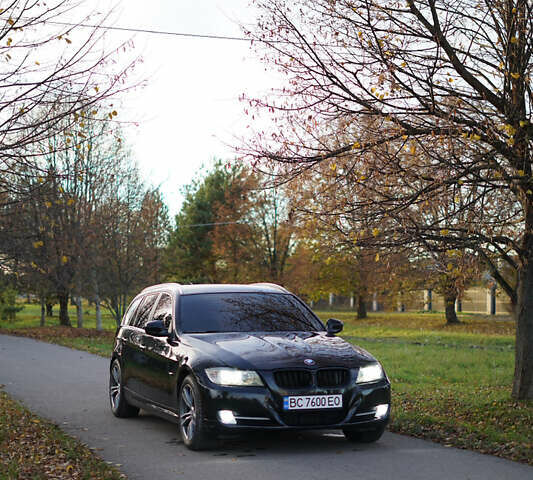 БМВ 3 Серия 2011 в Буске на Automoto.ua Черный БМВ 3 Серия, объемом двигателя 2 л и пробегом 257 тыс. км за 9100 $, фото 1 на Automoto.ua