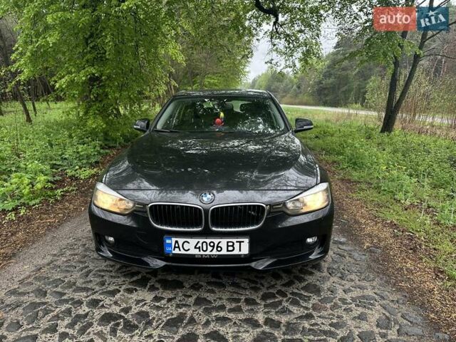 Черный БМВ 3 Серия, объемом двигателя 2 л и пробегом 375 тыс. км за 12400 $, фото 1 на Automoto.ua