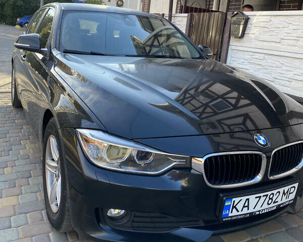 Черный БМВ 3 Серия, объемом двигателя 2 л и пробегом 331 тыс. км за 13700 $, фото 1 на Automoto.ua