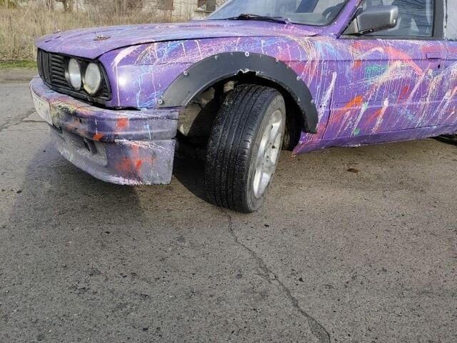 Фиолетовый БМВ 3 Серия, объемом двигателя 1.8 л и пробегом 200 тыс. км за 4300 $, фото 1 на Automoto.ua