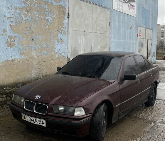Коричневий БМВ 3 Серія, об'ємом двигуна 1.6 л та пробігом 300 тис. км за 1700 $, фото 1 на Automoto.ua