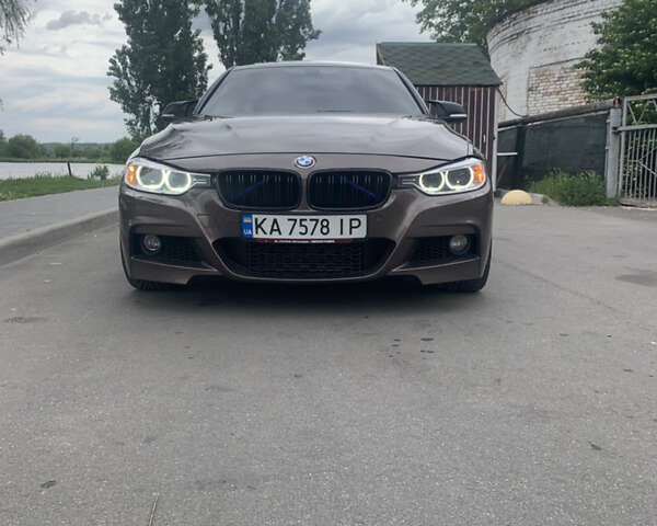 Коричневий БМВ 3 Серія, об'ємом двигуна 2 л та пробігом 240 тис. км за 12800 $, фото 1 на Automoto.ua