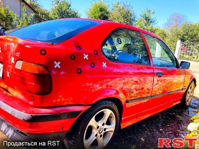 Червоний БМВ 3 Серія, об'ємом двигуна 1.8 л та пробігом 295 тис. км за 2600 $, фото 1 на Automoto.ua
