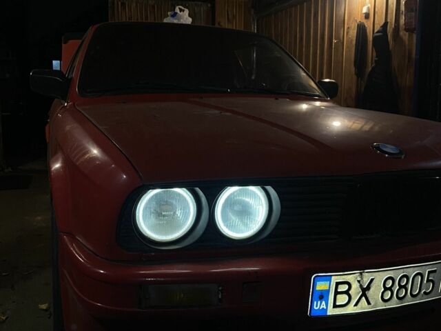 Красный БМВ 3 Серия, объемом двигателя 1.8 л и пробегом 180 тыс. км за 2300 $, фото 1 на Automoto.ua
