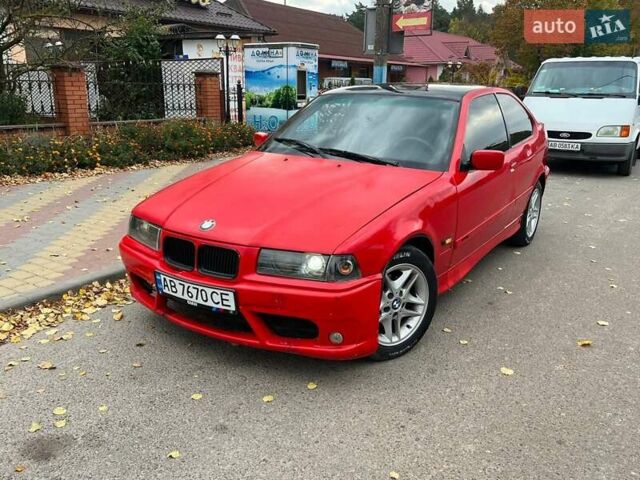 Красный БМВ 3 Серия, объемом двигателя 1.6 л и пробегом 280 тыс. км за 1850 $, фото 1 на Automoto.ua