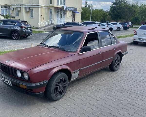Красный БМВ 3 Серия, объемом двигателя 1.8 л и пробегом 297 тыс. км за 1300 $, фото 1 на Automoto.ua