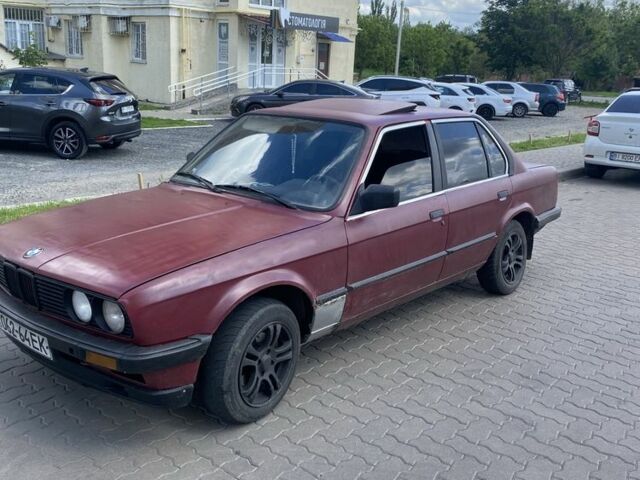 Красный БМВ 3 Серия, объемом двигателя 1.8 л и пробегом 297 тыс. км за 900 $, фото 1 на Automoto.ua