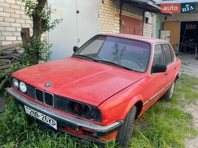 Красный БМВ 3 Серия, объемом двигателя 1.8 л и пробегом 300 тыс. км за 1200 $, фото 1 на Automoto.ua