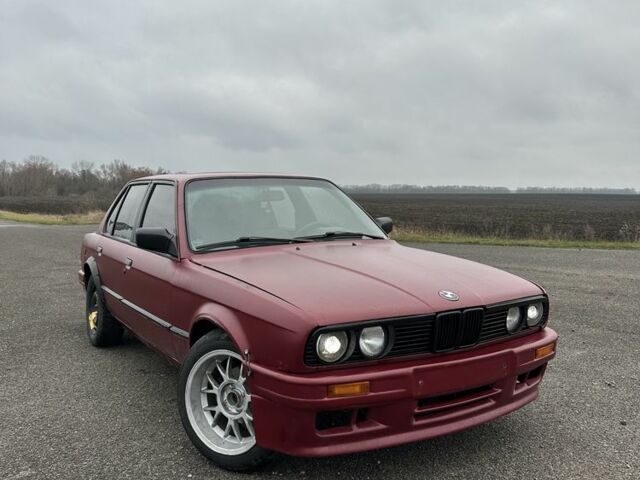 Красный БМВ 3 Серия, объемом двигателя 1.8 л и пробегом 1 тыс. км за 2999 $, фото 1 на Automoto.ua