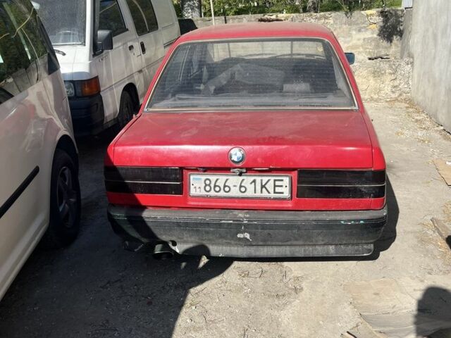 Красный БМВ 3 Серия, объемом двигателя 2.5 л и пробегом 100 тыс. км за 1300 $, фото 1 на Automoto.ua