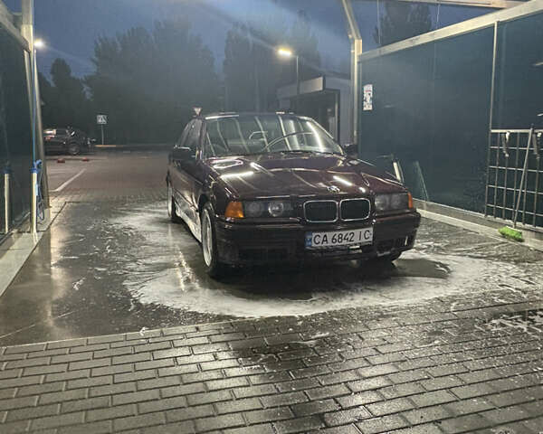 Червоний БМВ 3 Серія, об'ємом двигуна 1.99 л та пробігом 251 тис. км за 3500 $, фото 1 на Automoto.ua