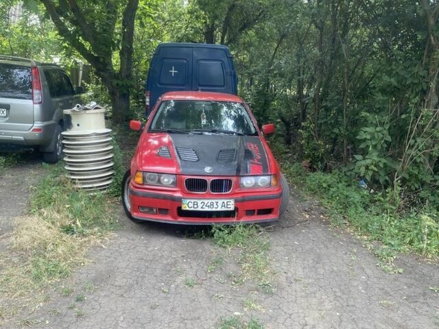 Червоний БМВ 3 Серія, об'ємом двигуна 1.8 л та пробігом 530 тис. км за 2700 $, фото 1 на Automoto.ua