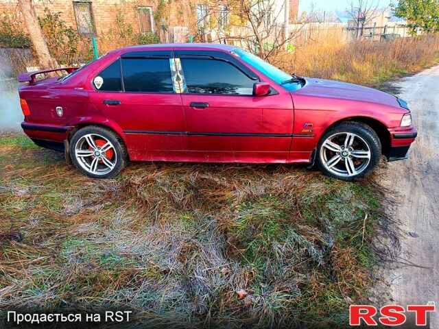 Красный БМВ 3 Серия, объемом двигателя 1.8 л и пробегом 0 тыс. км за 2500 $, фото 1 на Automoto.ua