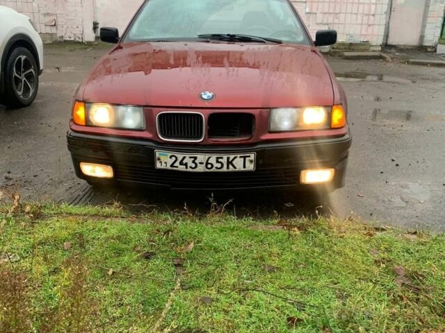 Красный БМВ 3 Серия, объемом двигателя 0 л и пробегом 360 тыс. км за 1660 $, фото 1 на Automoto.ua