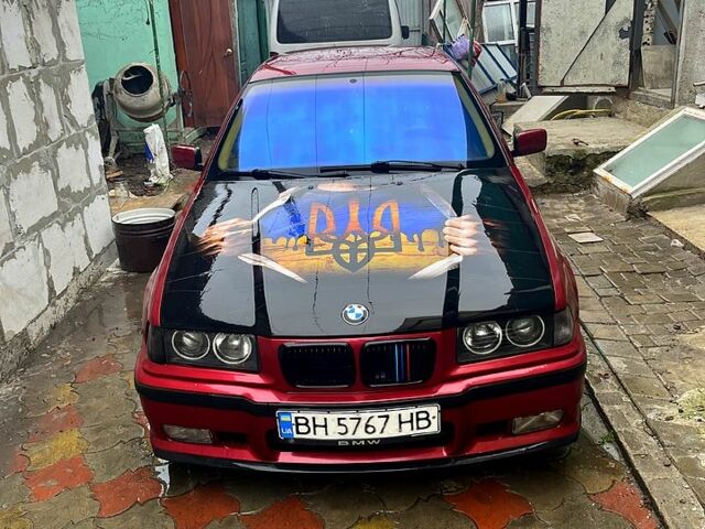 Красный БМВ 3 Серия, объемом двигателя 2 л и пробегом 276 тыс. км за 2300 $, фото 1 на Automoto.ua