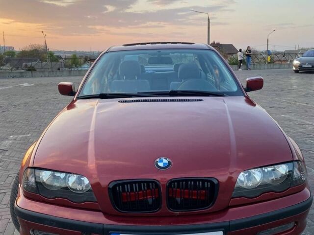 Красный БМВ 3 Серия, объемом двигателя 1.9 л и пробегом 270 тыс. км за 3200 $, фото 1 на Automoto.ua