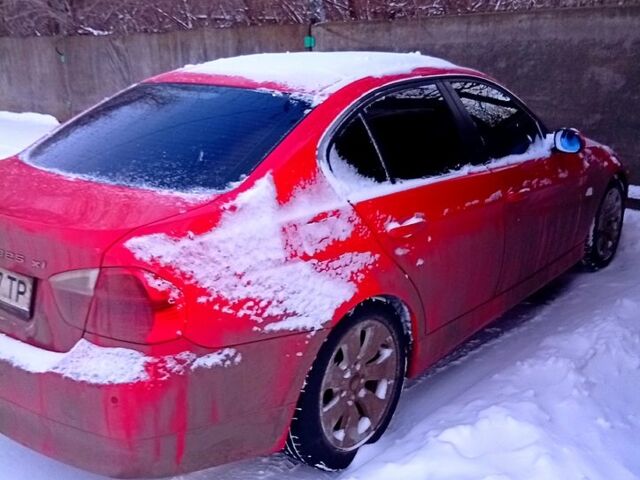 Червоний БМВ 3 Серія, об'ємом двигуна 2.5 л та пробігом 230 тис. км за 4000 $, фото 1 на Automoto.ua