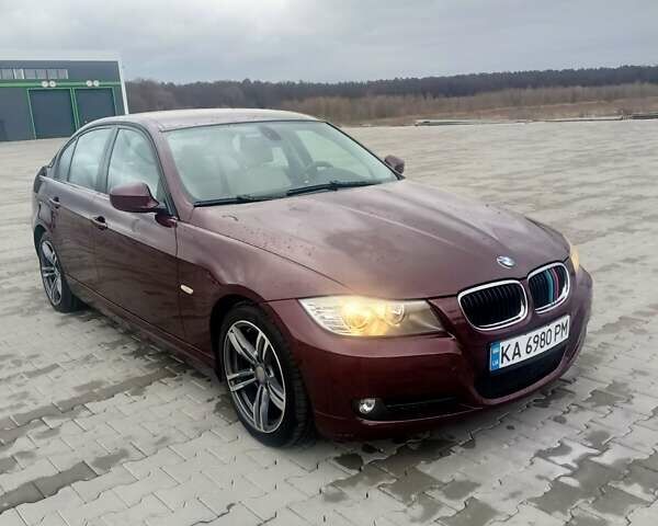 Красный БМВ 3 Серия, объемом двигателя 2 л и пробегом 180 тыс. км за 7500 $, фото 1 на Automoto.ua
