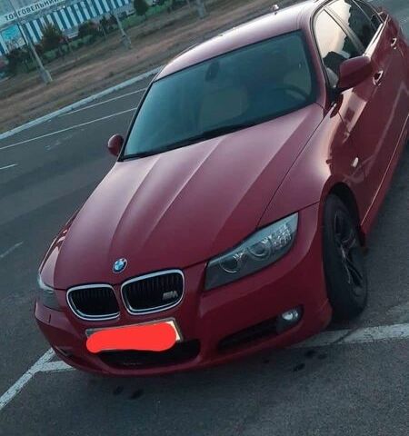 Красный БМВ 3 Серия, объемом двигателя 2 л и пробегом 165 тыс. км за 8500 $, фото 1 на Automoto.ua