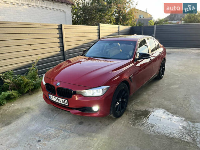БМВ 3 Серия 2012 в Белой Церкве на Automoto.ua Красный БМВ 3 Серия, объемом двигателя 2 л и пробегом 236 тыс. км за 14800 $, фото 1 на Automoto.ua