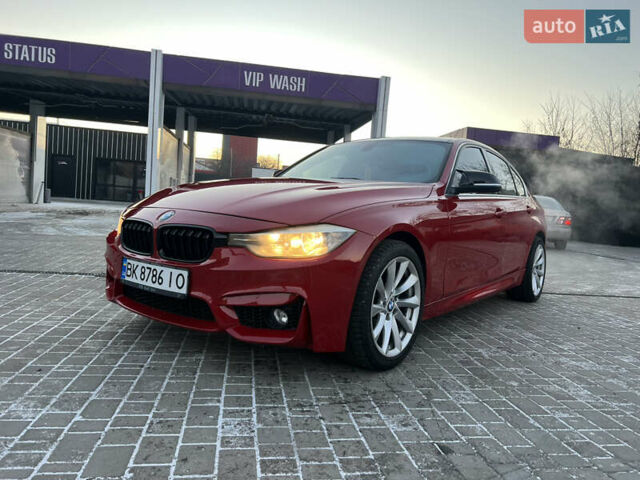 Красный БМВ 3 Серия, объемом двигателя 2 л и пробегом 220 тыс. км за 11999 $, фото 1 на Automoto.ua