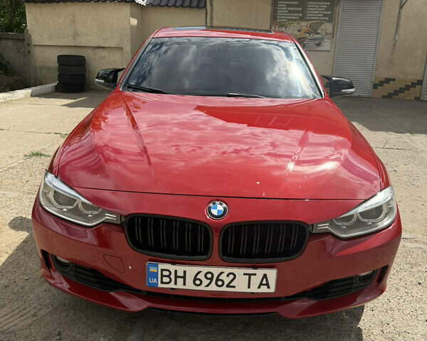 Красный БМВ 3 Серия, объемом двигателя 2 л и пробегом 240 тыс. км за 14999 $, фото 1 на Automoto.ua