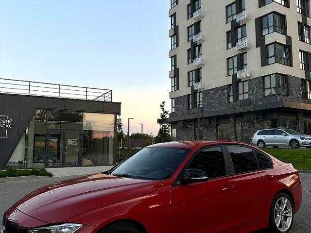 Красный БМВ 3 Серия, объемом двигателя 2 л и пробегом 175 тыс. км за 13900 $, фото 1 на Automoto.ua