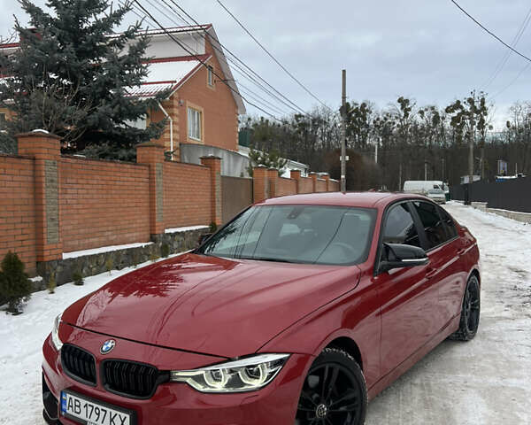 Красный БМВ 3 Серия, объемом двигателя 2 л и пробегом 110 тыс. км за 13700 $, фото 1 на Automoto.ua
