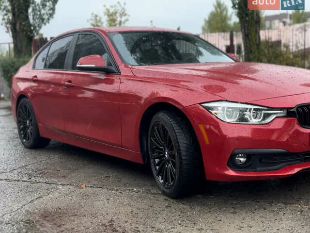 Червоний БМВ 3 Серія, об'ємом двигуна 2 л та пробігом 137 тис. км за 13800 $, фото 1 на Automoto.ua