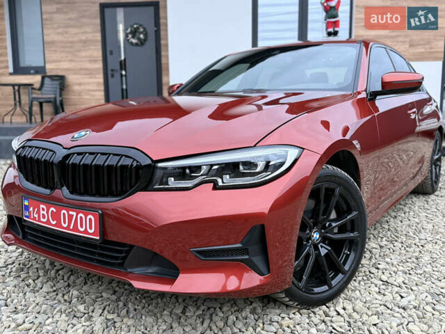Красный БМВ 3 Серия, объемом двигателя 2 л и пробегом 115 тыс. км за 27900 $, фото 1 на Automoto.ua