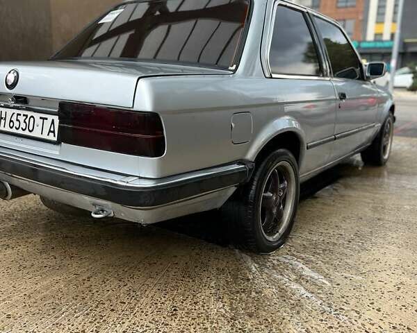 БМВ 3 Серия, объемом двигателя 1.8 л и пробегом 100 тыс. км за 2599 $, фото 1 на Automoto.ua