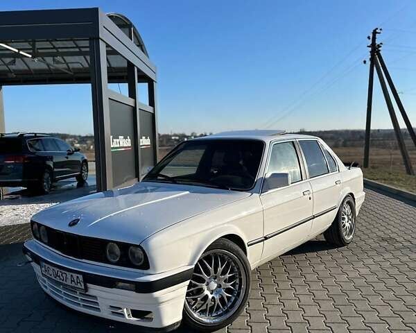 БМВ 3 Серия, объемом двигателя 1.8 л и пробегом 180 тыс. км за 1599 $, фото 1 на Automoto.ua
