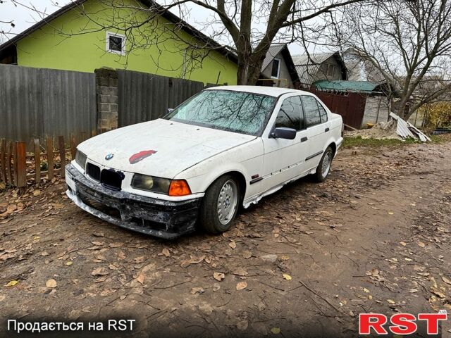 БМВ 3 Серия, объемом двигателя 1.8 л и пробегом 280 тыс. км за 850 $, фото 1 на Automoto.ua