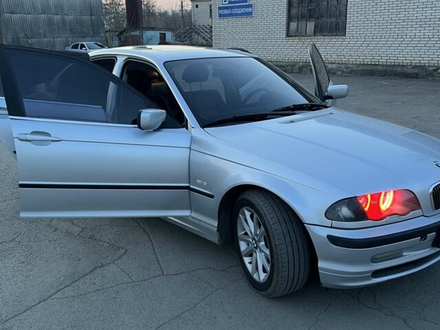 БМВ 3 Серия, объемом двигателя 2.5 л и пробегом 320 тыс. км за 5800 $, фото 1 на Automoto.ua