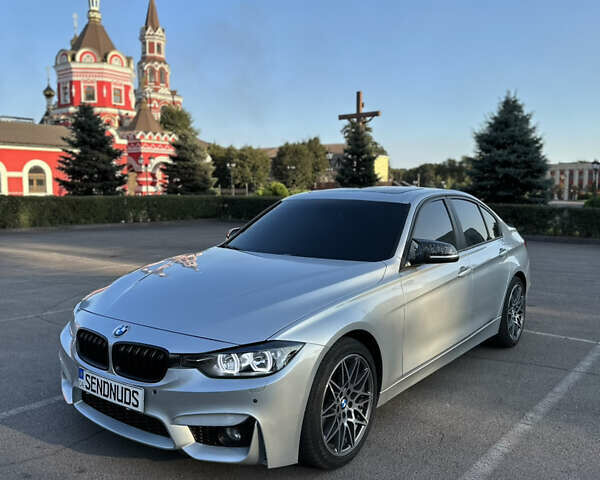 БМВ 3 Серія, об'ємом двигуна 2 л та пробігом 235 тис. км за 13600 $, фото 1 на Automoto.ua