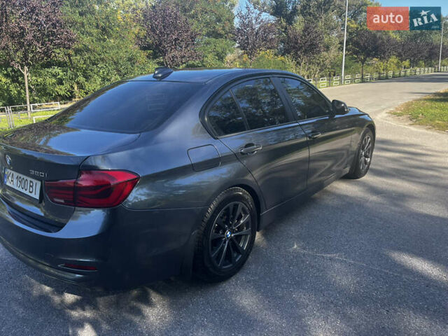 БМВ 3 Серия, объемом двигателя 2 л и пробегом 220 тыс. км за 11900 $, фото 1 на Automoto.ua