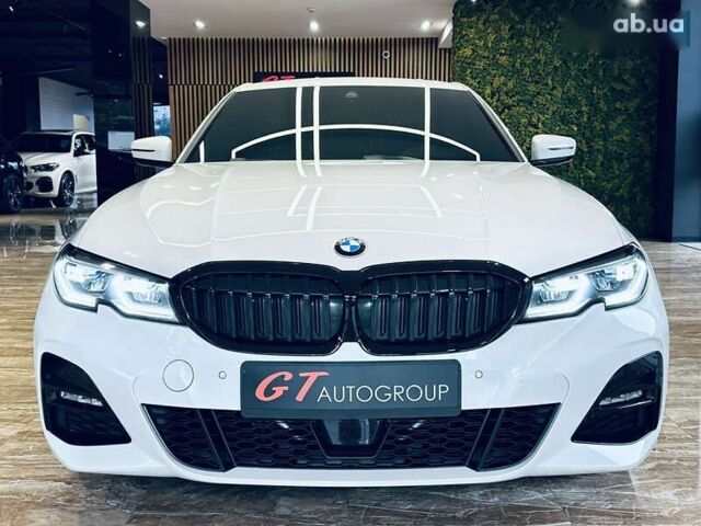 БМВ 3 Серія, об'ємом двигуна 2 л та пробігом 11 тис. км за 44900 $, фото 1 на Automoto.ua