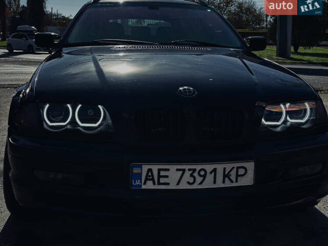 БМВ 3 Серия, объемом двигателя 3 л и пробегом 400 тыс. км за 6000 $, фото 1 на Automoto.ua