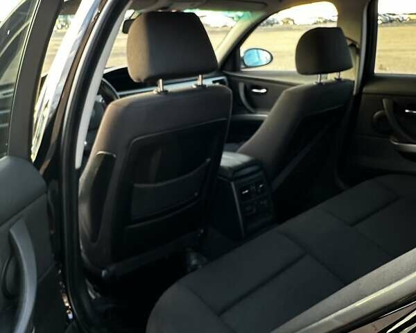 БМВ 3 Серия, объемом двигателя 2 л и пробегом 280 тыс. км за 8600 $, фото 1 на Automoto.ua