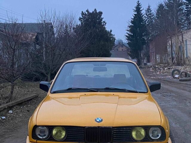 Желтый БМВ 3 Серия, объемом двигателя 1.8 л и пробегом 250 тыс. км за 2500 $, фото 1 на Automoto.ua