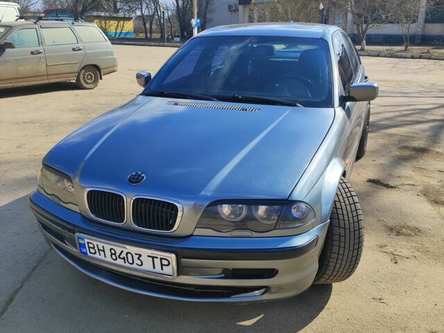 Серый БМВ 3 Серия, объемом двигателя 1.9 л и пробегом 300 тыс. км за 3600 $, фото 1 на Automoto.ua