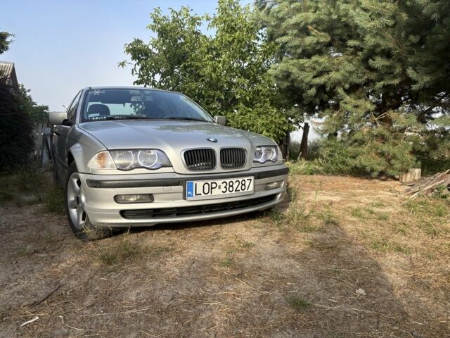 Сірий БМВ 3 Серія, об'ємом двигуна 2 л та пробігом 452 тис. км за 2688 $, фото 1 на Automoto.ua