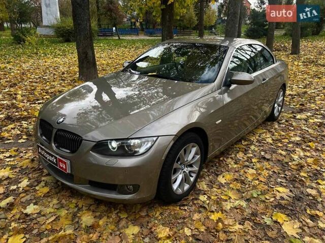 БМВ 3 Серия 2007 в Киеве на Automoto.ua Серый БМВ 3 Серия, объемом двигателя 3 л и пробегом 215 тыс. км за 11990 $, фото 1 на Automoto.ua