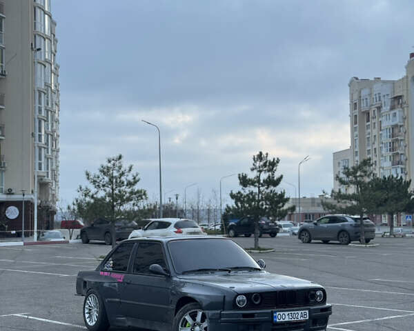 Серый БМВ 3 Серия, объемом двигателя 2.8 л и пробегом 1 тыс. км за 6000 $, фото 1 на Automoto.ua