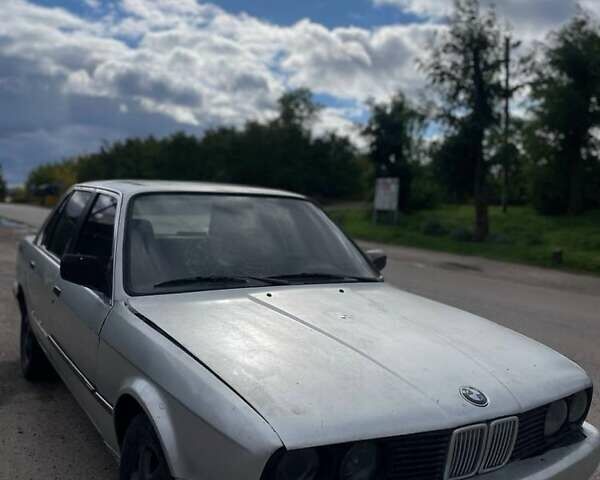 Сірий БМВ 3 Серія, об'ємом двигуна 2.4 л та пробігом 145 тис. км за 828 $, фото 1 на Automoto.ua