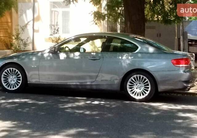 Серый БМВ 3 Серия, объемом двигателя 2.5 л и пробегом 186 тыс. км за 11500 $, фото 1 на Automoto.ua
