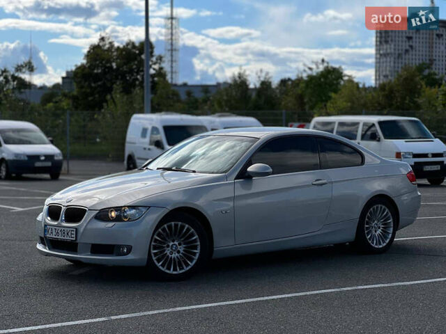 Серый БМВ 3 Серия, объемом двигателя 2 л и пробегом 123 тыс. км за 8500 $, фото 1 на Automoto.ua