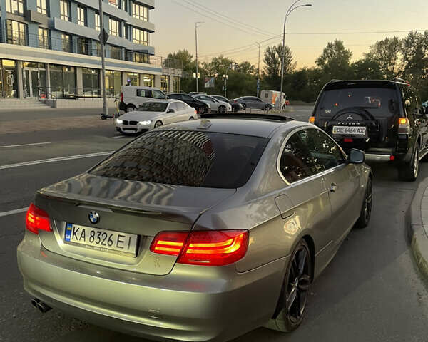 Сірий БМВ 3 Серія, об'ємом двигуна 3 л та пробігом 226 тис. км за 8500 $, фото 1 на Automoto.ua